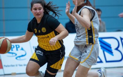 Overwinningen voor top vier in Women’s Basketball League