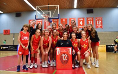 Lions-icoon Nadine Boesaart onderscheiden met Bondsspeld voor 23 jaar topbasketball