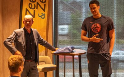 Zeeuw & Zeeuw verzorgt 15 Renault Capturs voor mannen Orange Lions