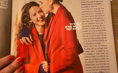 Voormalig Den Helder-speelsters Maaike Klein en Sarah Curran in de Linda.