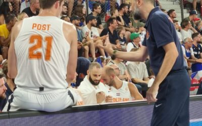 ‘Rookie’ Lions Post en Van Eyck over eerste minuten in het oranje; “Fantastische ervaring”