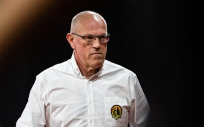 Bert Samson geeft clinic vóór Nederland – Oostenrijk